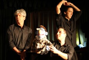 3 Puppet Fiction